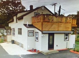 2 Greenwood Ave, Wareham, MA 02571