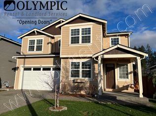 7028 Tahoe Dr SE, Tumwater, WA 98501