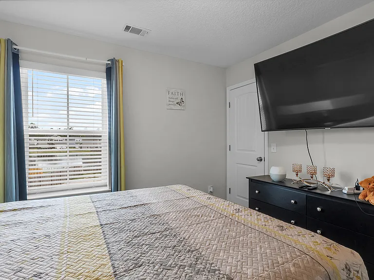196 Marron Way — Photo 26