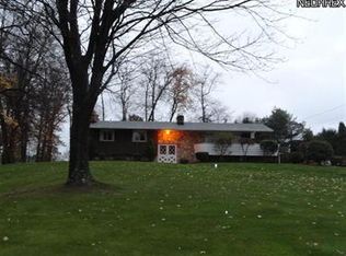 1410 Doncaster Dr, Youngstown, OH