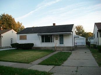 1st image of 31627 Glen St