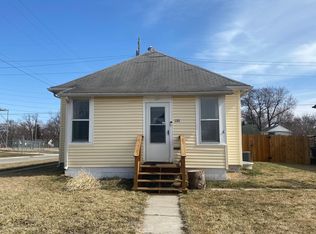 233 2nd St, West Des Moines, IA 50265