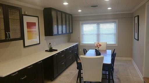 3rd image of 10444 Lanshire Dr