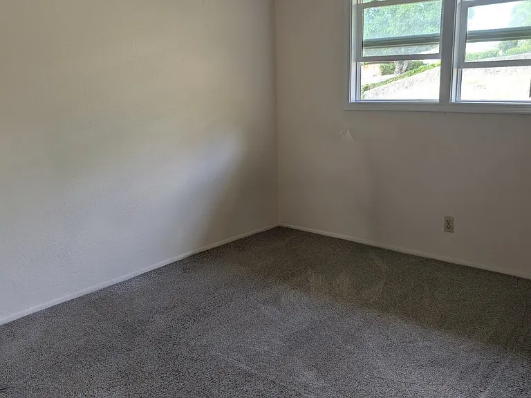 1279 Aupapaohe St — Photo 16