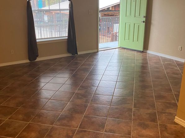 1550 E Second St APT R104, Pass Christian, MS 39571