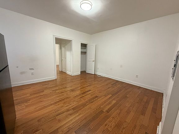 5th image of 543 Bergen Ave #36E