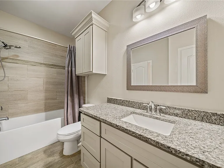 7721 Dove Hollow Dr — Photo 28
