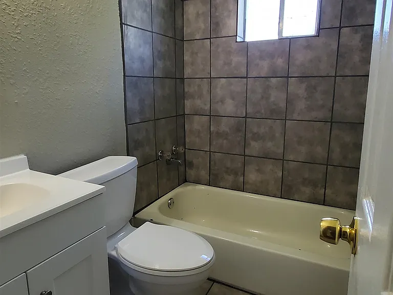1024 S Wellington St #4 — Photo 8