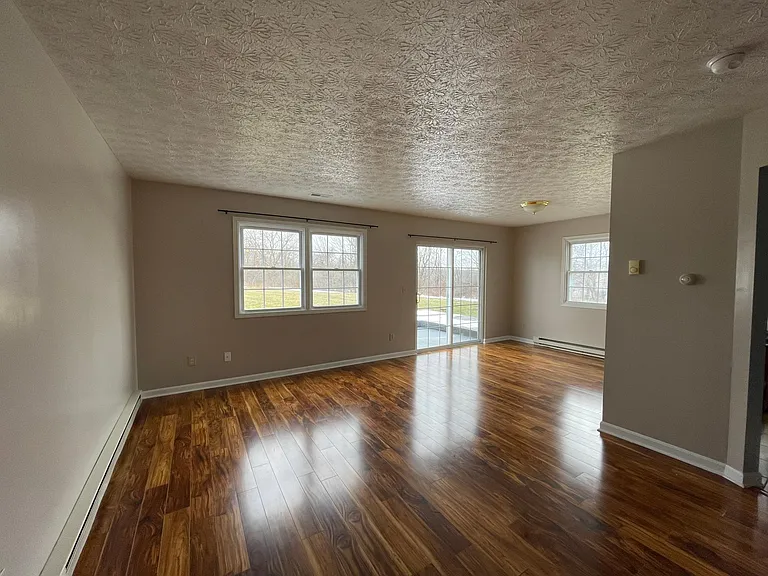 8982 Emily Ct #8982 EMILY CT — Photo 4