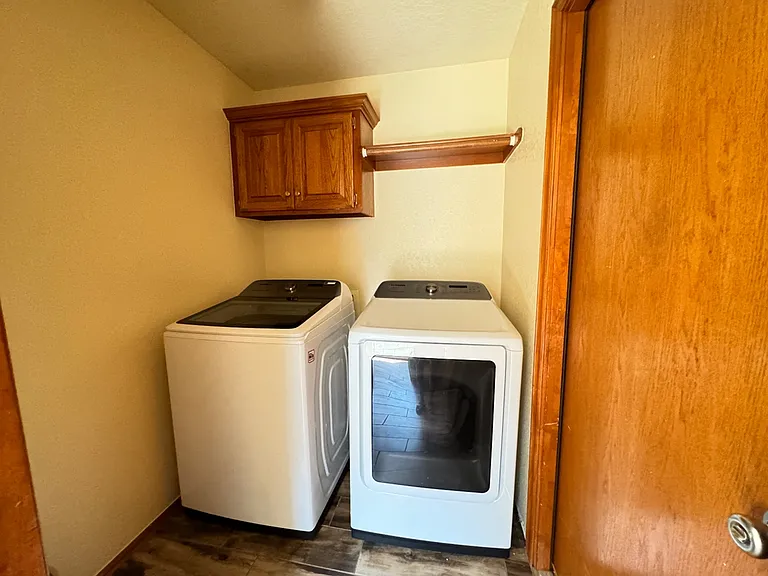 4917 Baker St — Photo 16