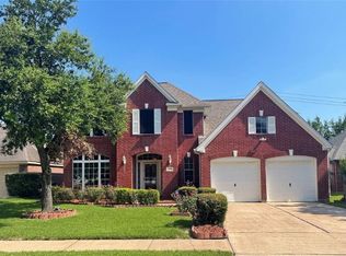 13334 Georgetown Dr, Sugar Land, TX 77478
