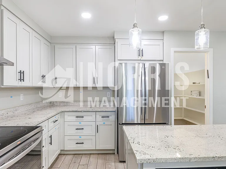1553 E Alba Dr — Photo 16