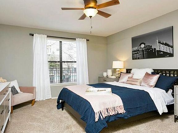 5th image of 1520 20th St #305