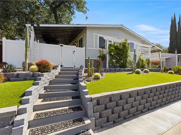 18218 Paradise Mountain Rd Spc 118, Valley Center, CA 92082