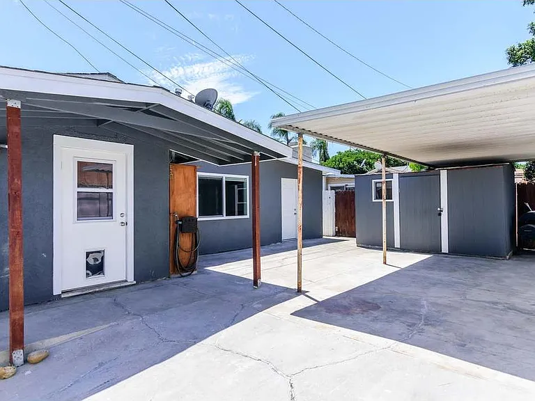 3670 Landis St — Photo 13