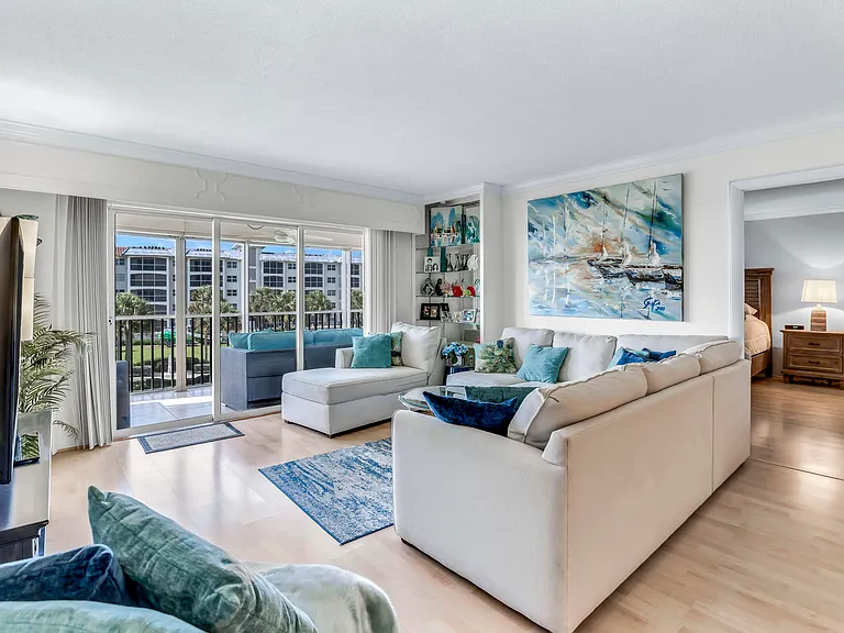 2871 N Ocean Blvd #C307 — Photo 4