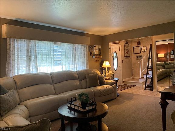 5th image of 5063 W 150th St