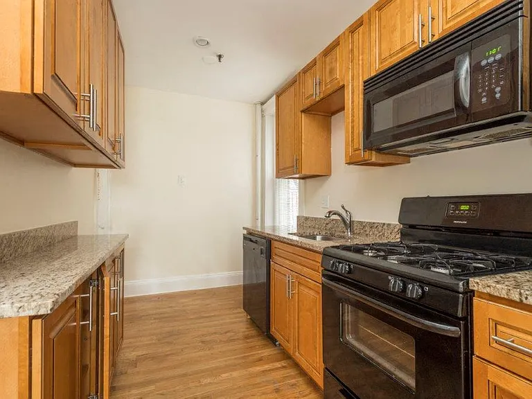 286 & 288 Chestnut Hill Avenue — Photo 53
