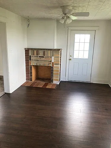 3 bed, $1,425 — Photo 4