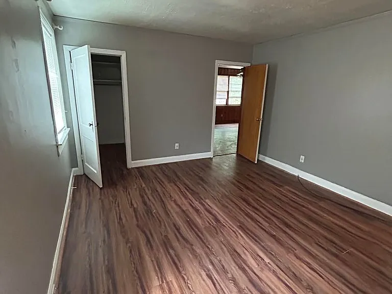 3616 Gaston Ave — Photo 9