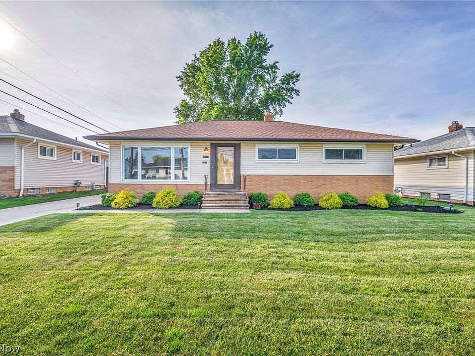 1st image of 10114 Valley Forge Dr