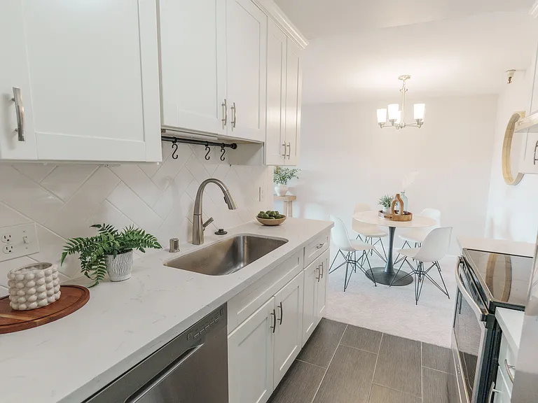 400 Ortega Ave #216 — Photo 6