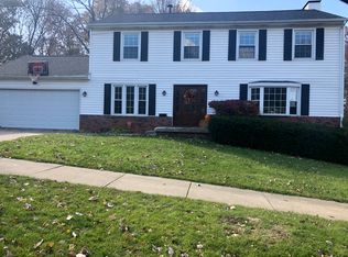 6535 N Imperial Dr, Peoria, IL 61614