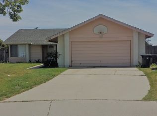 1402 Autumn Wood Pl, Santa Maria, CA 93454