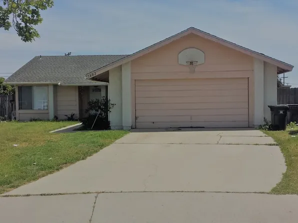 1402 Autumn Wood Pl, Santa Maria, CA 93454