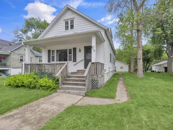 615 Ogden St, Marinette, WI 54143
