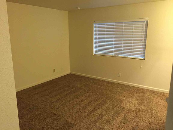 2nd image of 140 Bel Port Dr Unit 141