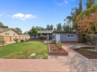 2421 W Campus Ave, Visalia, CA 93277
