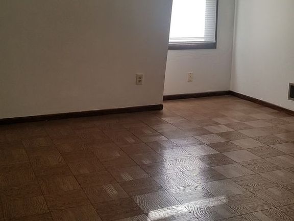 5th image of 9097 N 95th St #B