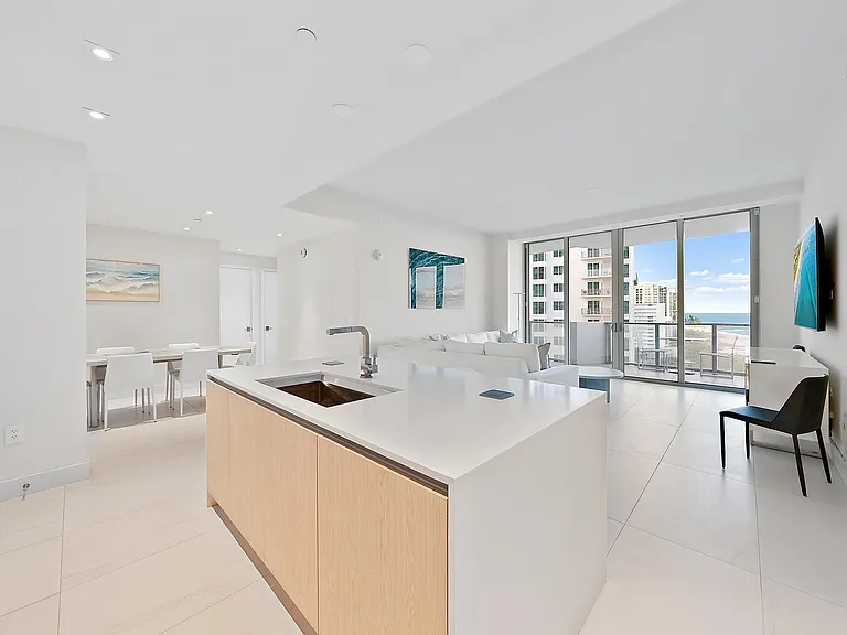 3100 N Ocean Dr #1002 — Photo 5