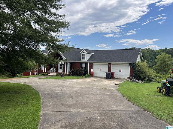 3rd image of 241 County Road 11