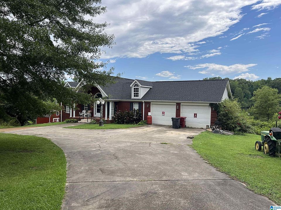 2nd image of 241 County Road 11