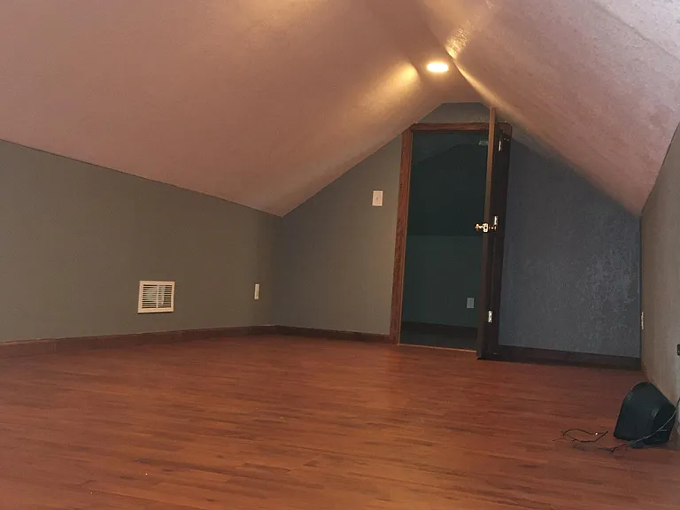 4401 Walker Ave — Photo 19