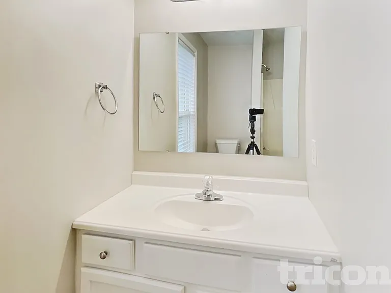 153 Cambridge Elm Dr — Photo 12
