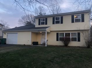 159 Forts Ferry Rd, Latham, NY 12110