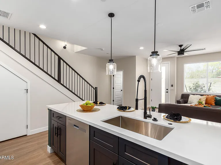 1642 E Monte Vista Rd #2 — Photo 7