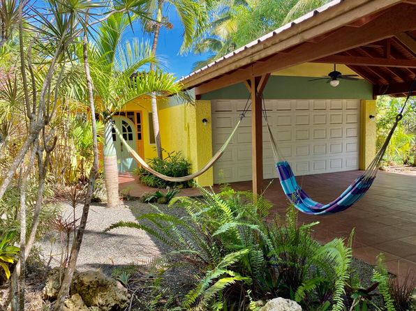 302 Int Calle Vis, Rincon, PR 00677