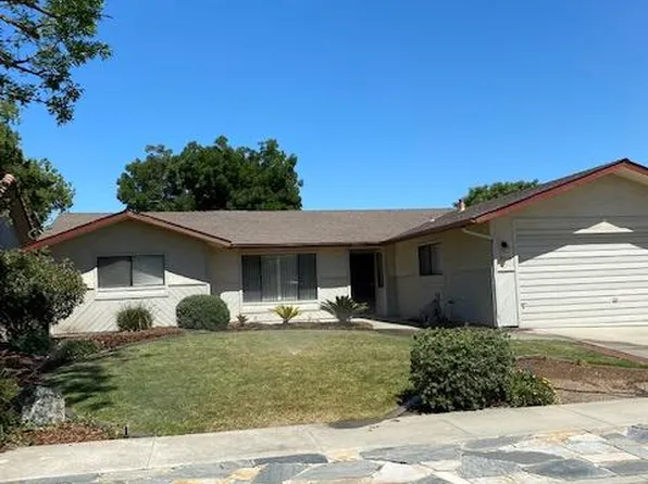 2315 Pine St, Hanford, CA 93230