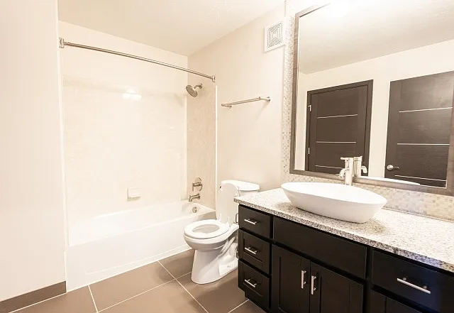 Bathroom with Modern Design Features Bathroom with Modern Design Features