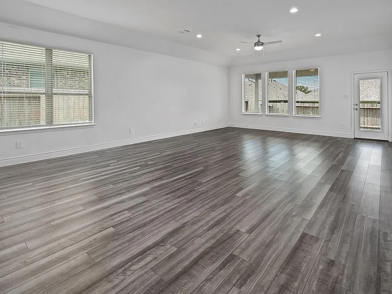 1539 Oakdale Crest Rd — Photo 14