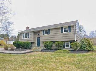 17 Greenfield St, South Easton, MA 02375