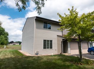 2512 Daisy Ln, Crest Hill, IL 60403