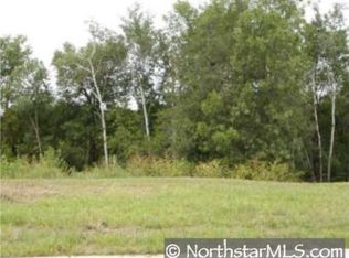 10488 Matthew Dr, Chisago City, MN 55013
