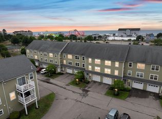 7 Heath St APT 6, Old Orchard Beach, ME 04064