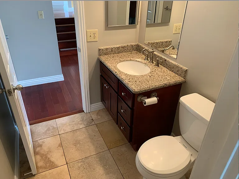 Purple Glen Dr — Photo 16