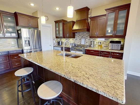 5th image of 45 Summerstone Ln